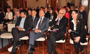 Posvet o kakovosti v visokem šolstvu : Od minimalnih standardov do odličnosti